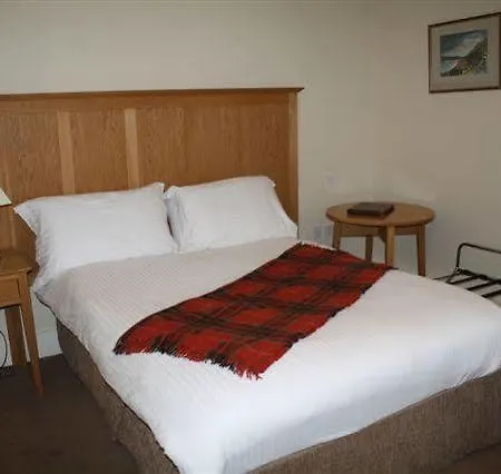 Hotel House & 4*